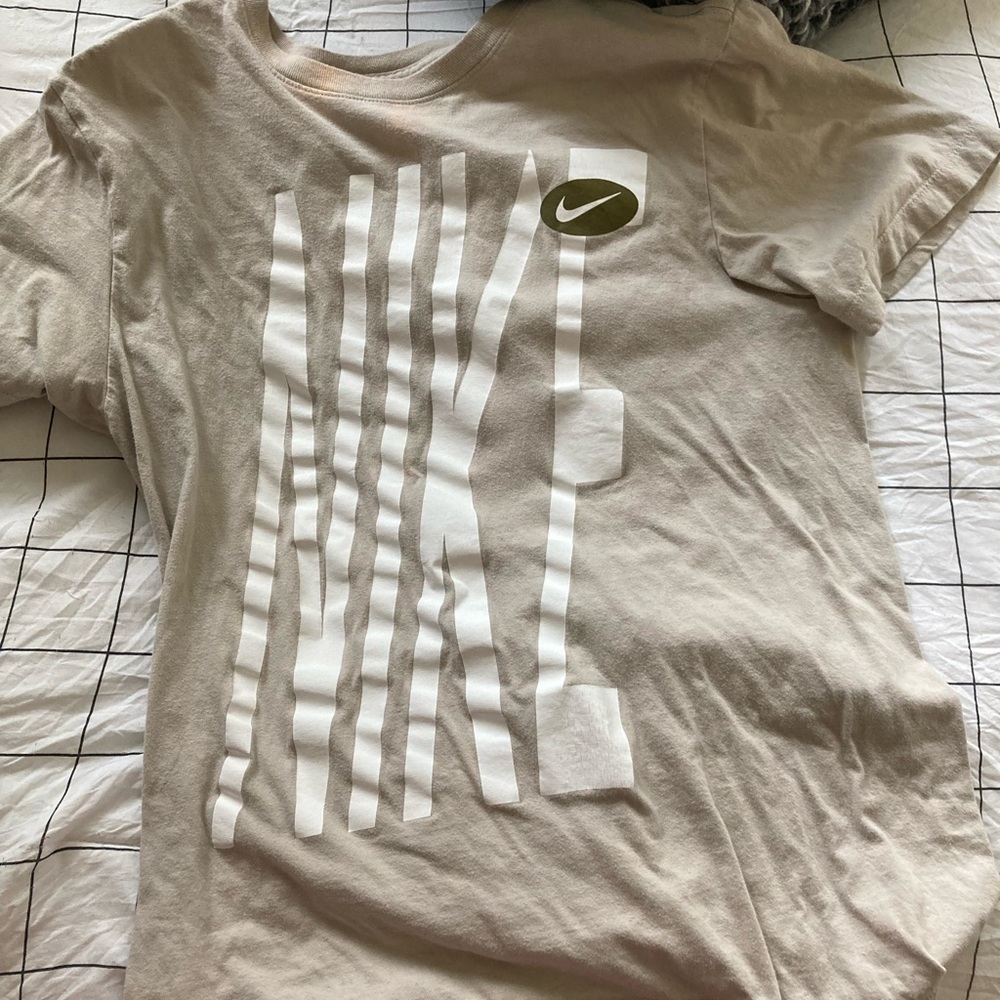 Nike Small shirt